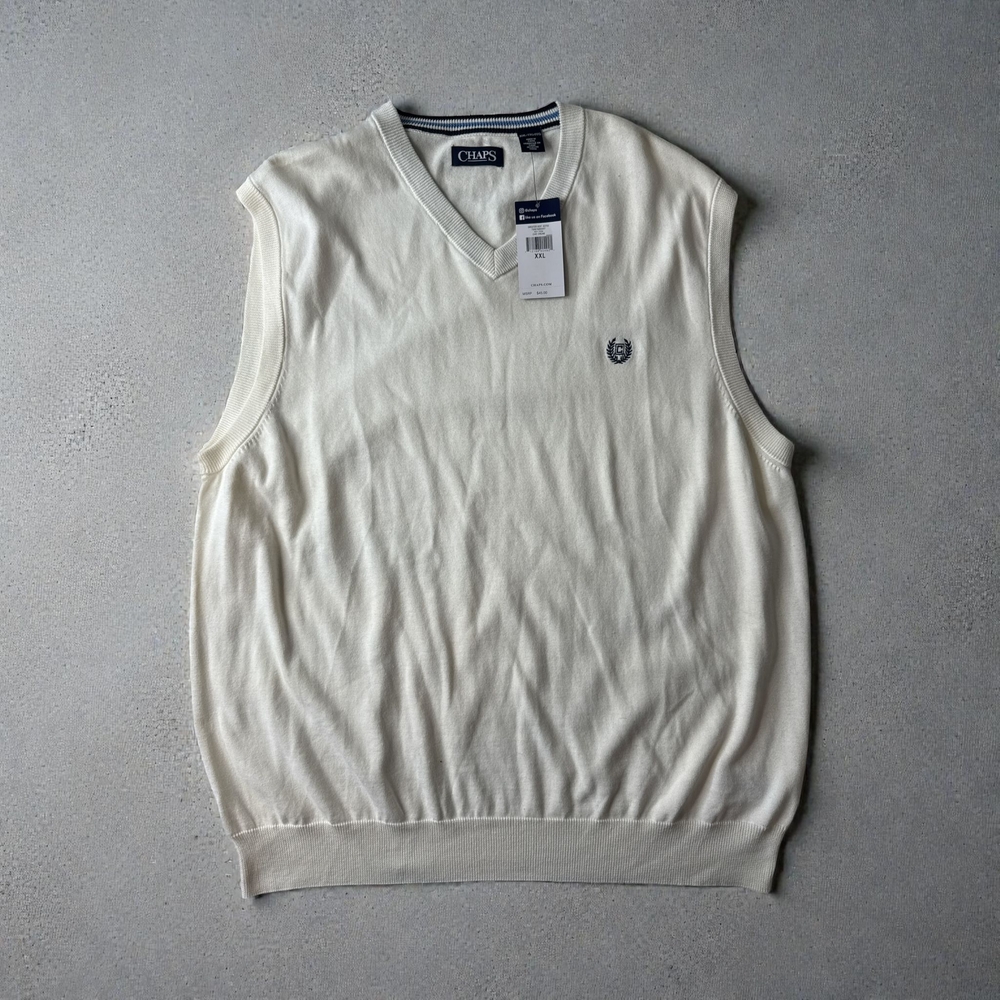 Chaps Men's V-Neck Sweater Vest in Cream